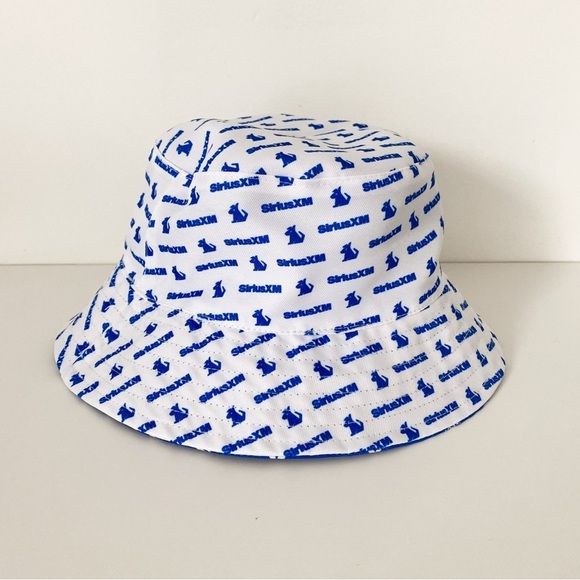BNWT Reversible Bucket Hat, Sirius XM, Blue and White - Picture 6 of 8